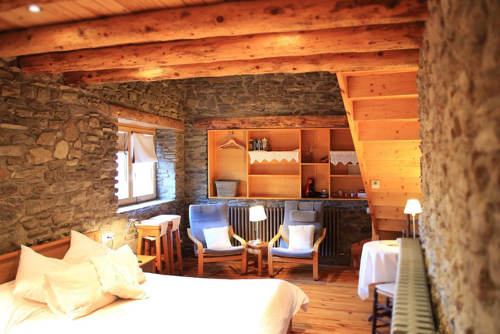 Hotel Can Borrell Meranges المظهر الخارجي الصورة