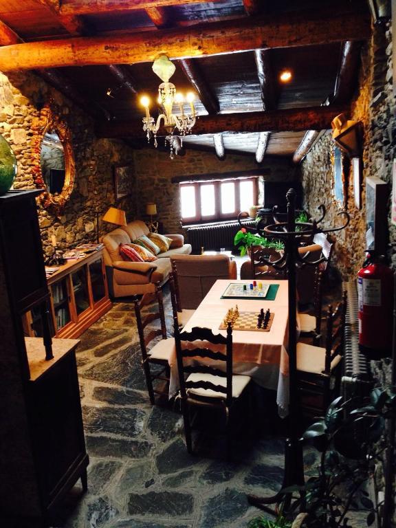 Hotel Can Borrell Meranges المظهر الخارجي الصورة